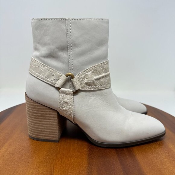 Vionic Carnelia Leather Waterproof Ankle Boots Size 9 - Picture 1 of 15